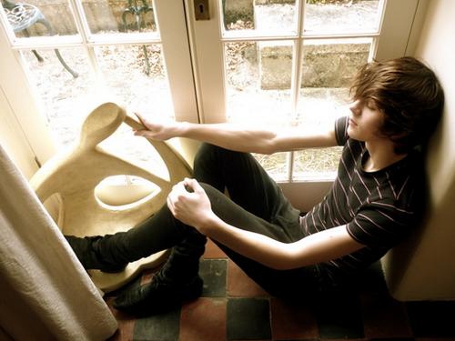 虚幻的说说大全（精选20条虚幻的句子说说）