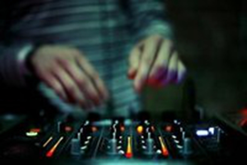 夜场英文dj舞曲「桑兰&黄伟麟好听的伤感音乐」