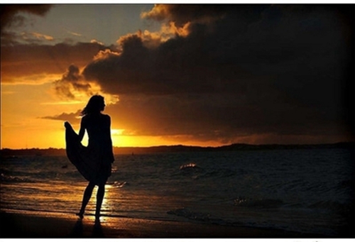 日子真的难熬歌词