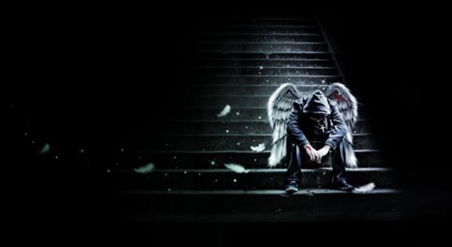 手游圣徒堆什么属性（圣徒手锤加什么符文好）