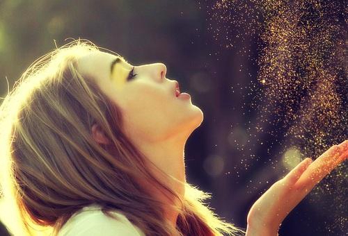 女儿生日个性祝福语:如何用一句话表达对她的爱与祝福? 女儿生日个性祝福语:如何用一句话表达对她的爱与祝福?